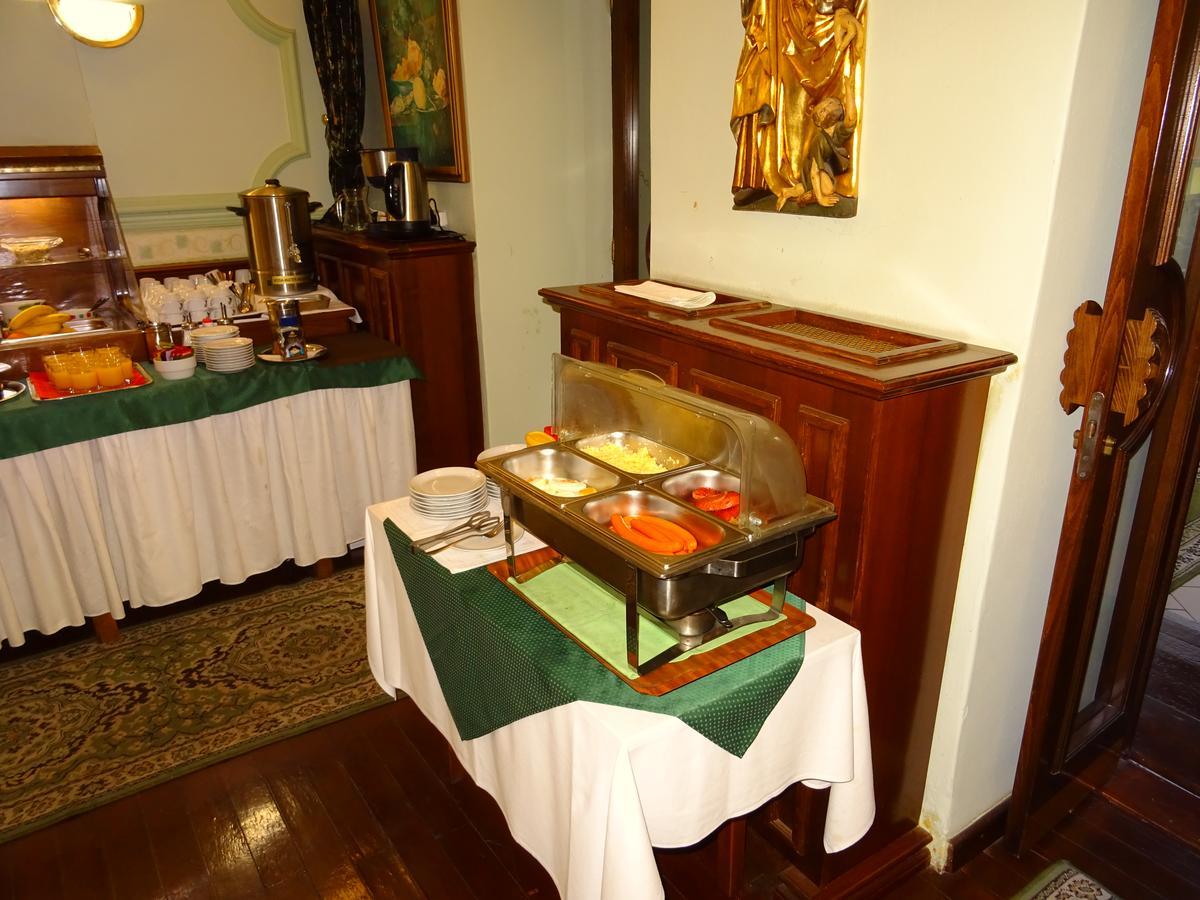 Garni -Hotel Barbakan Левоча Экстерьер фото