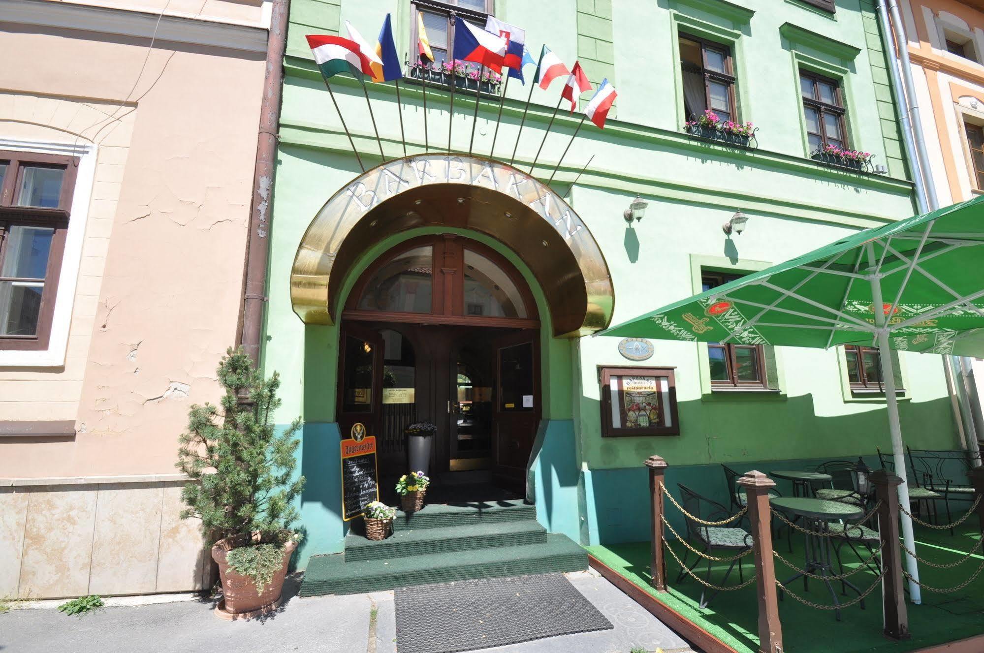 Garni -Hotel Barbakan Левоча Экстерьер фото