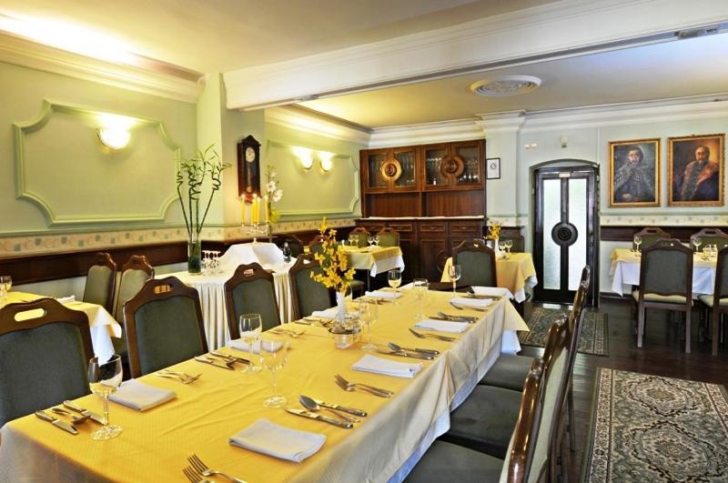 Garni -Hotel Barbakan Левоча Экстерьер фото